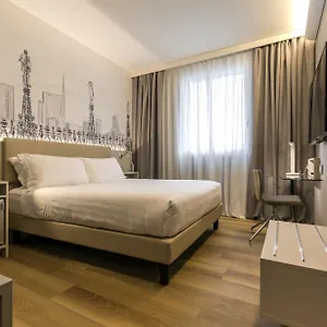 43 Station Hotell