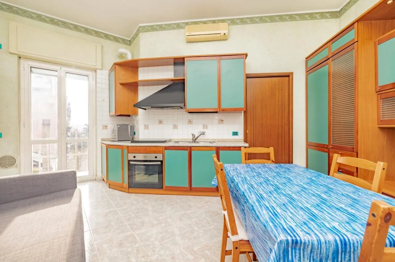 Apartment Casa Vicinissima All'Ospedale San Paolo Milan