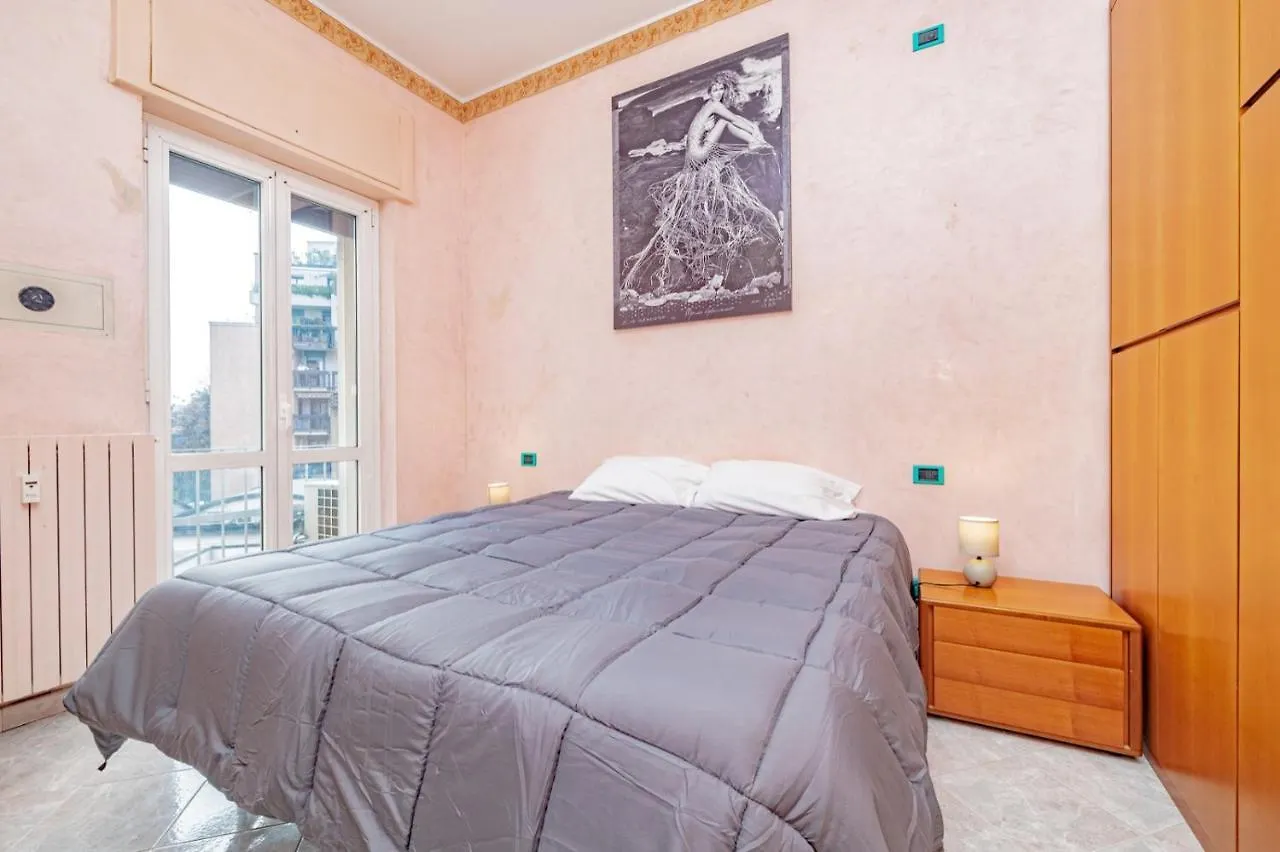 Apartment Casa Vicinissima All'Ospedale San Paolo Milan